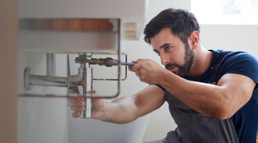 Garbage disposal repair in West Manchester, OH